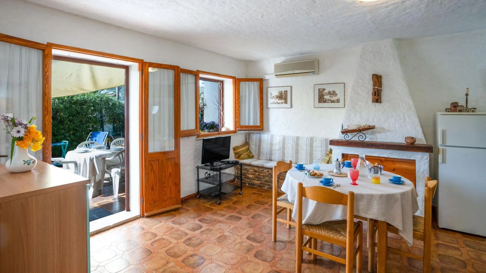 Il Veliero Villa Porto Ottiolu Italy